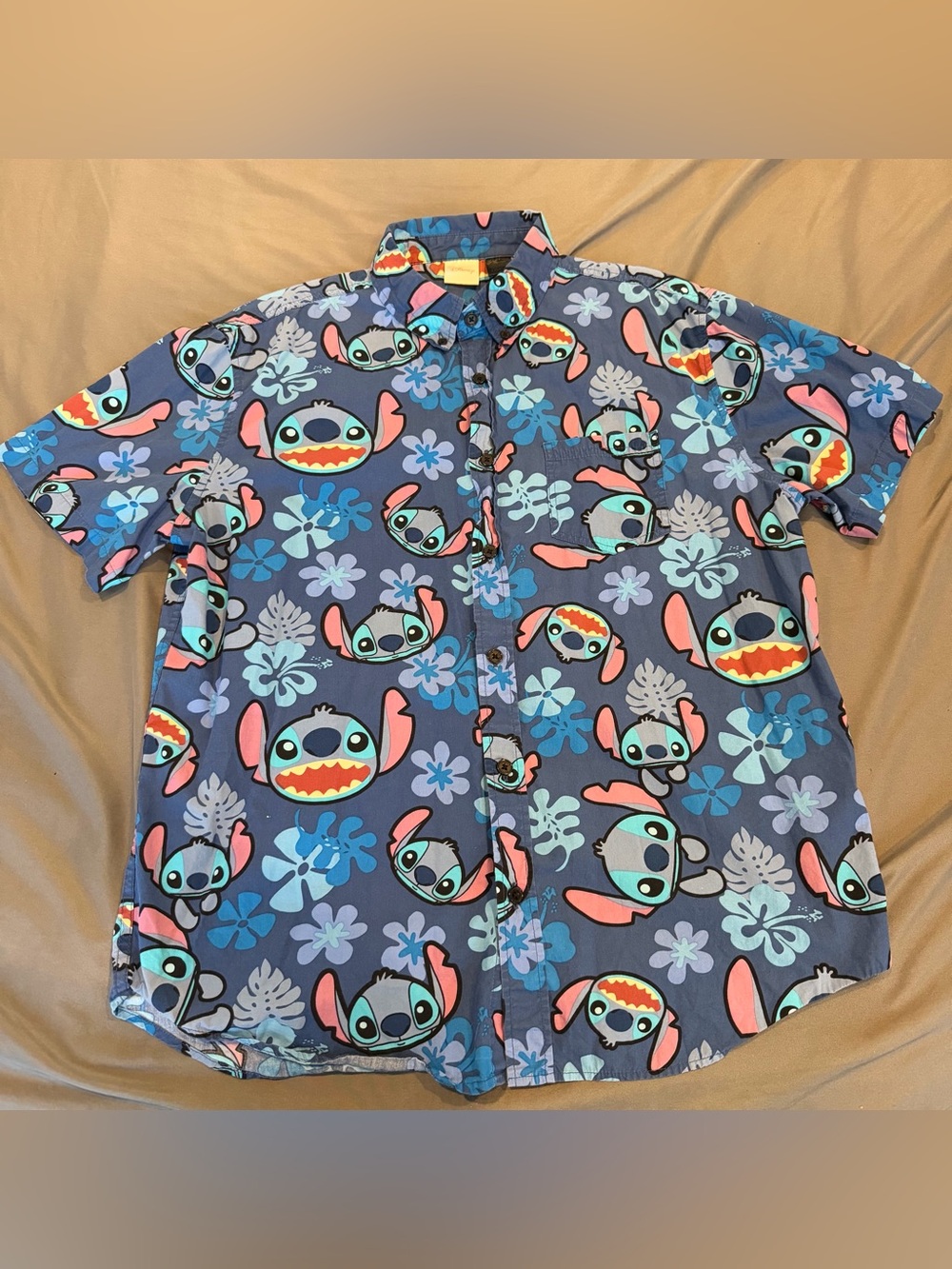 Disney Stitch Shirt Mens Size Large  Blue Short Sleeve Button Up Hawaiian